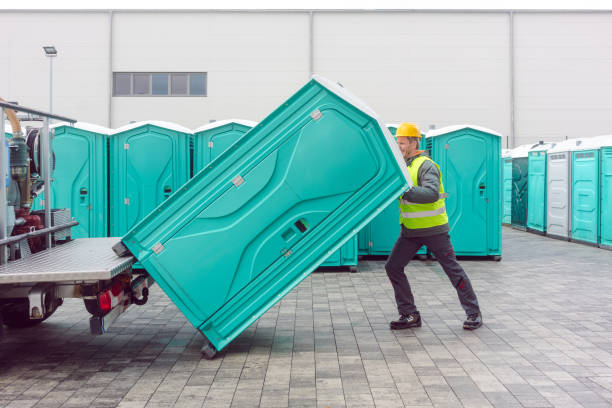 Best Porta potty cleaning services  in Flint, MI